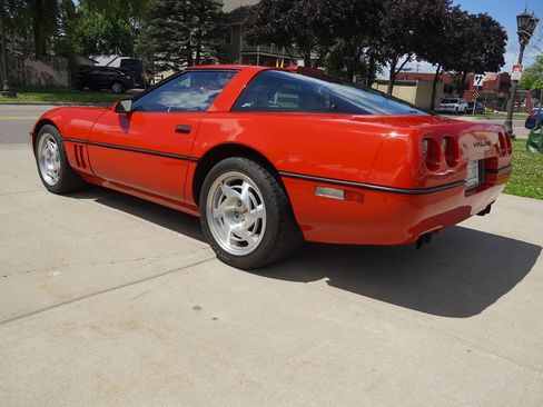 Used 1990 Chevrolet Corvette ZR-1 RWD image 10