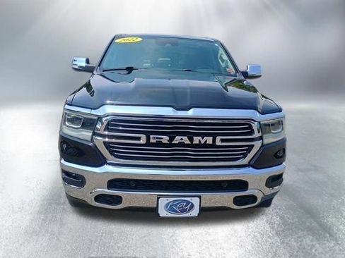 Used 2022 RAM 1500 Laramie AWD/4WD image 9
