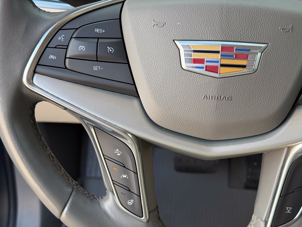 Used 2021 Cadillac XT5 Premium Luxury FWD image 24