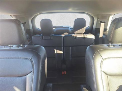 Used 2023 Ford Explorer Limited w/ Equipment Group 301A image 19