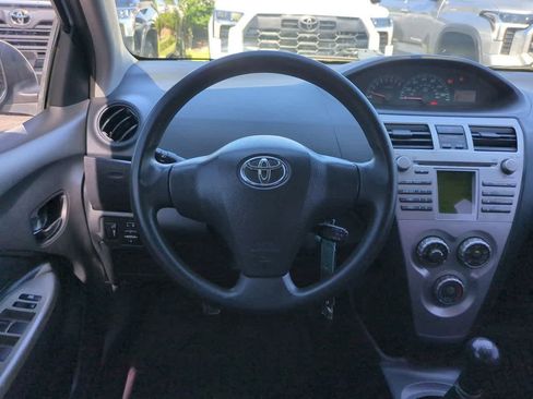 Used 2009 Toyota Yaris Sedan FWD image 15