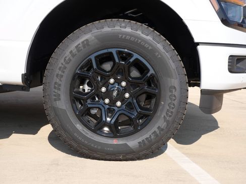 New 2026 Ford F150 XLT w/ Equipment Group 302A MID AWD/4WD image 11