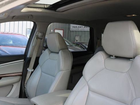 Used 2019 Acura MDX SH-AWD image 9