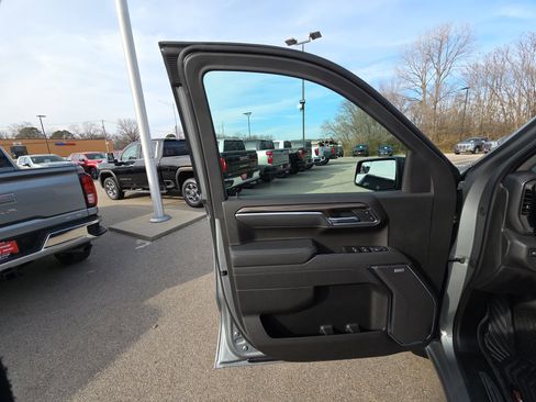 New 2026 Chevrolet Silverado 1500 LT Trail Boss w/ Convenience Package II image 13