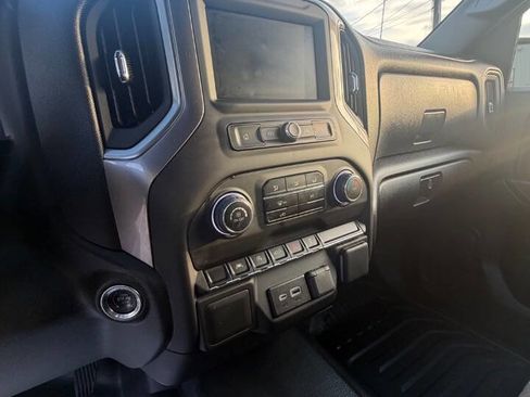 Used 2025 Chevrolet Silverado 1500 W/T AWD/4WD image 19