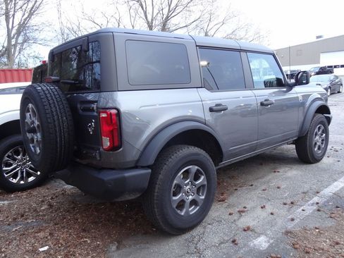 Used 2025 Ford Bronco Big Bend image 4