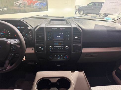 Used 2018 Ford F150 XLT AWD/4WD image 24