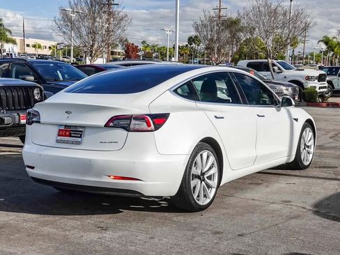 Used 2018 Tesla Model 3 Long Range image 4
