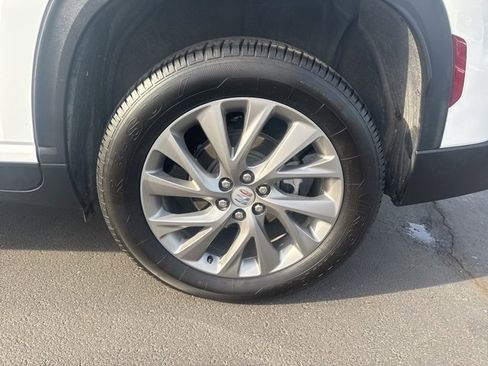 Used 2025 Buick Enclave Preferred image 26