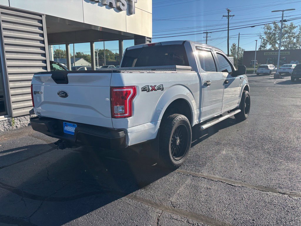 Used 2017 Ford F150 XLT AWD/4WD image 5