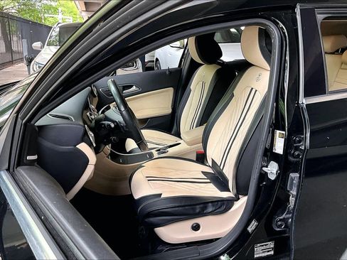 Used 2015 Mercedes-Benz GLA 250 image 7