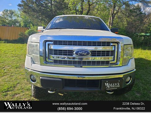 Used 2014 Ford F150 XLT w/ XLT Chrome Package AWD/4WD image 2