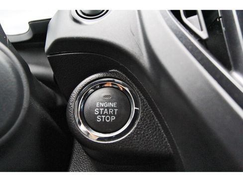 Used 2026 Subaru Forester Premium AWD/4WD image 19