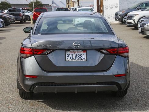 Used 2025 Nissan Sentra S image 7