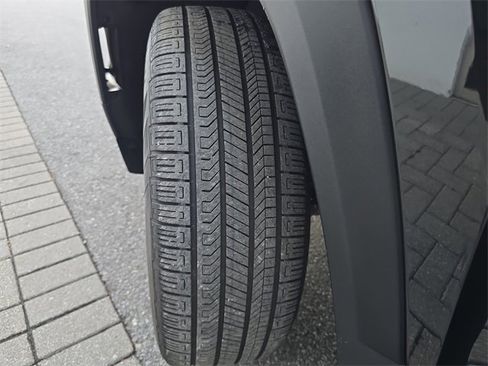 New 2026 GMC Terrain Elevation w/ Elevation Premium Package image 33