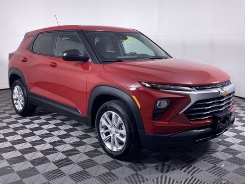 New 2026 Chevrolet TrailBlazer LS FWD image 19