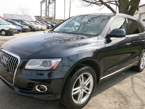 Used 2017 Audi Q5 2.0T Premium Plus w/ Technology Package image 2