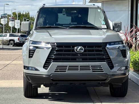 Certified 2024 Lexus GX 550 w/ Accessory Package (Z1) AWD/4WD image 6