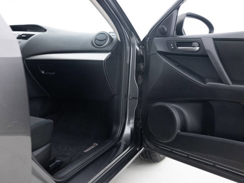 Used 2013 MAZDA MAZDA3 i Touring image 28