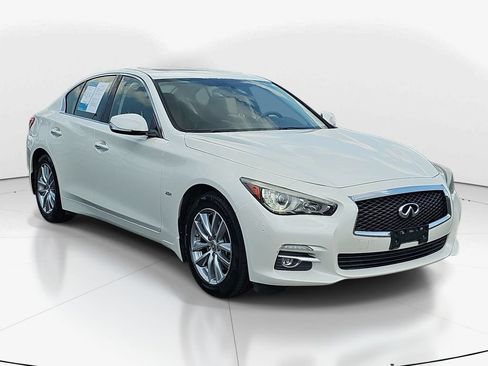 Used 2017 INFINITI Q50 Premium w/ 2.0T Premium Plus Package AWD/4WD image 3