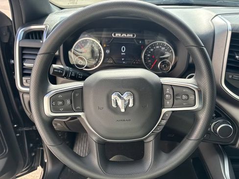 Used 2026 RAM 1500 Express AWD/4WD image 21