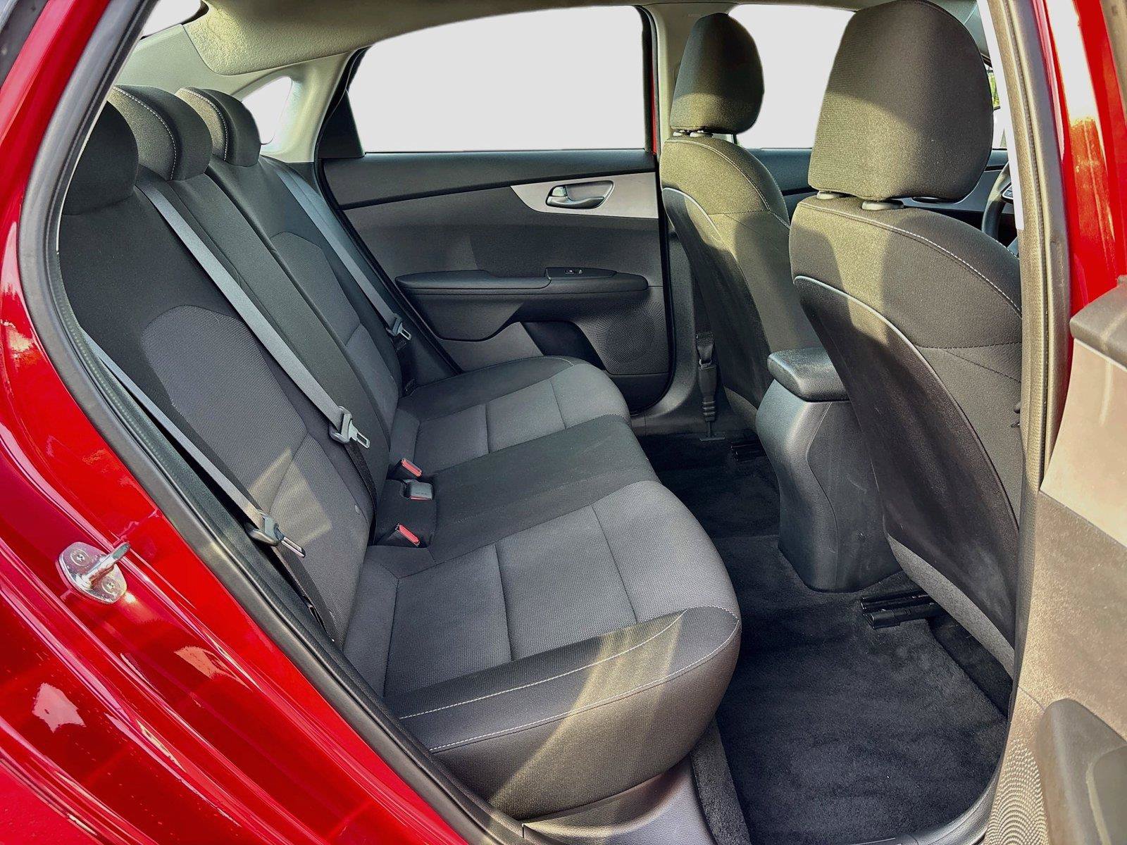 Used 2022 Kia Forte LXS w/ LXS Technology Package FWD image 24