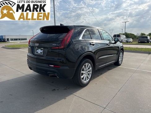 Used 2023 Cadillac XT4 Luxury FWD image 5