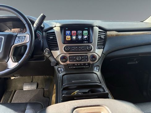 Used 2017 GMC Yukon XL Denali w/ Open Road Package image 11