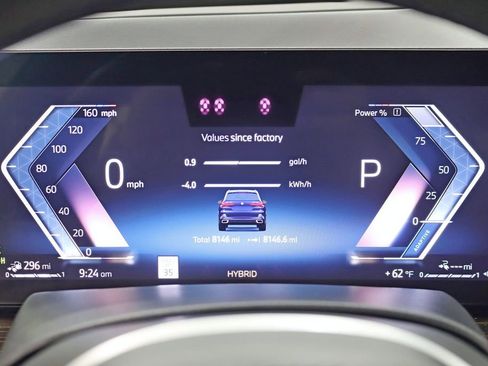 Used 2025 BMW X5 xDrive50e w/ M Sport Package image 17