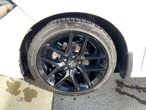 Used 2025 Honda Civic Sport image 8