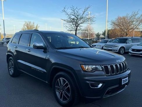 Used 2021 Jeep Grand Cherokee Limited w/ Luxury Group II AWD/4WD image 4