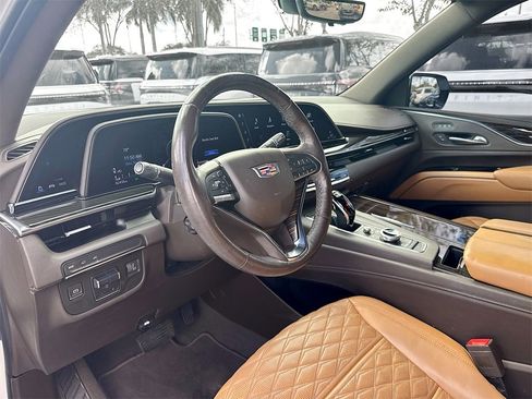 Used 2022 Cadillac Escalade Sport w/ Touring Package image 10