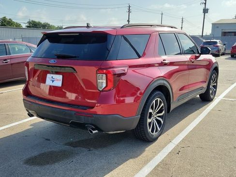 Used 2022 Ford Explorer ST-Line RWD image 3