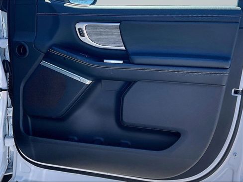 Used 2021 Ford F150 Lariat w/ Equipment Group 502A High image 27