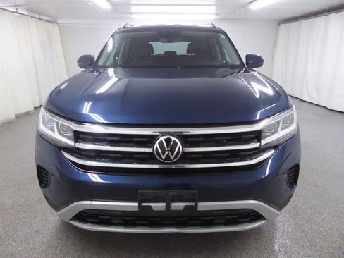 Used 2023 Volkswagen Atlas SE AWD/4WD image 2