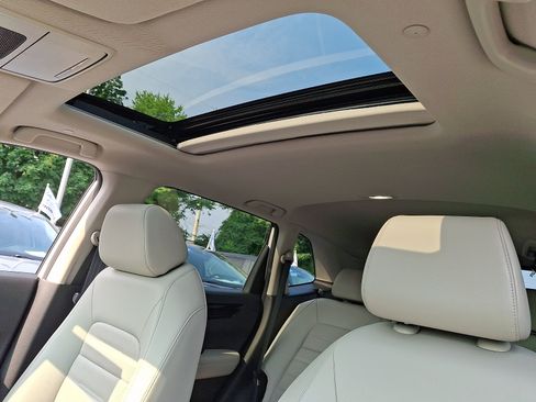 Used 2024 Honda CR-V EX-L image 13