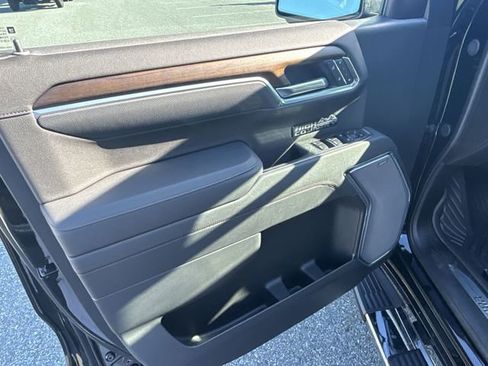 New 2026 Chevrolet Silverado 1500 High Country w/ Technology Package AWD/4WD image 23