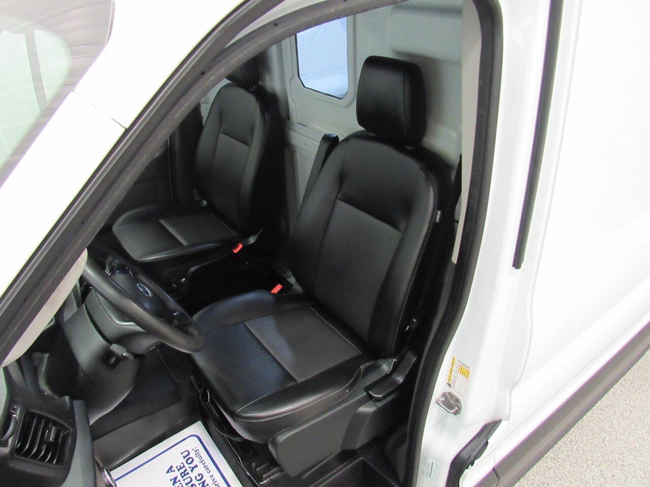 Used 2023 Ford Transit 250 Medium Roof AWD image 35