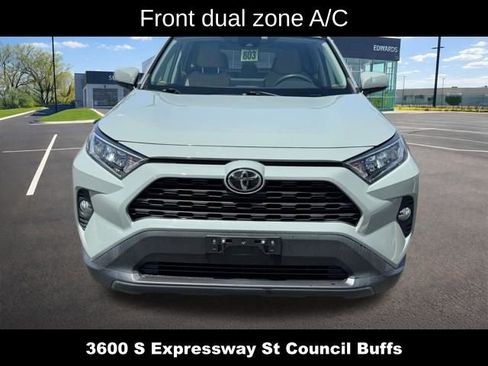 Used 2019 Toyota RAV4 XLE w/ Convenience Package AWD/4WD image 10