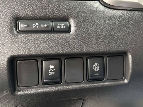 Used 2023 Nissan Murano SV w/ Cargo Package AWD/4WD image 29