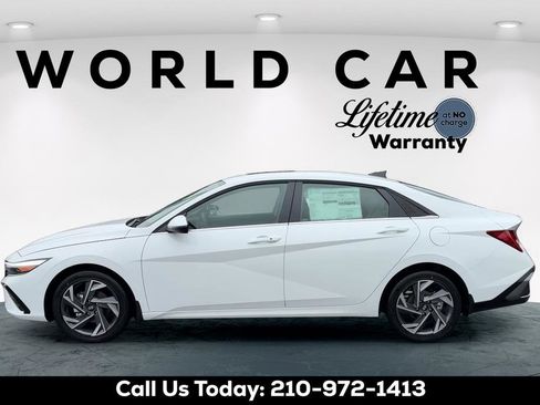 New 2026 Hyundai Elantra Limited FWD image 4