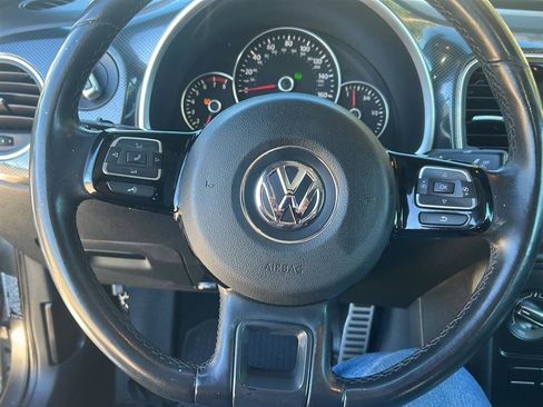 Used 2012 Volkswagen Beetle Turbo image 29