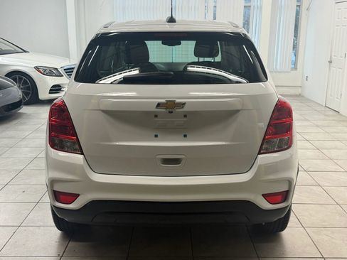 Used 2019 Chevrolet Trax LS image 8