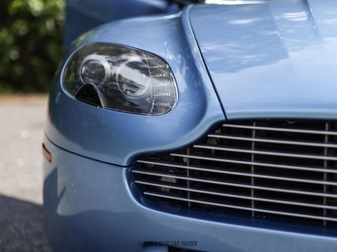 Used 2007 Aston Martin V8 Vantage Roadster RWD image 48