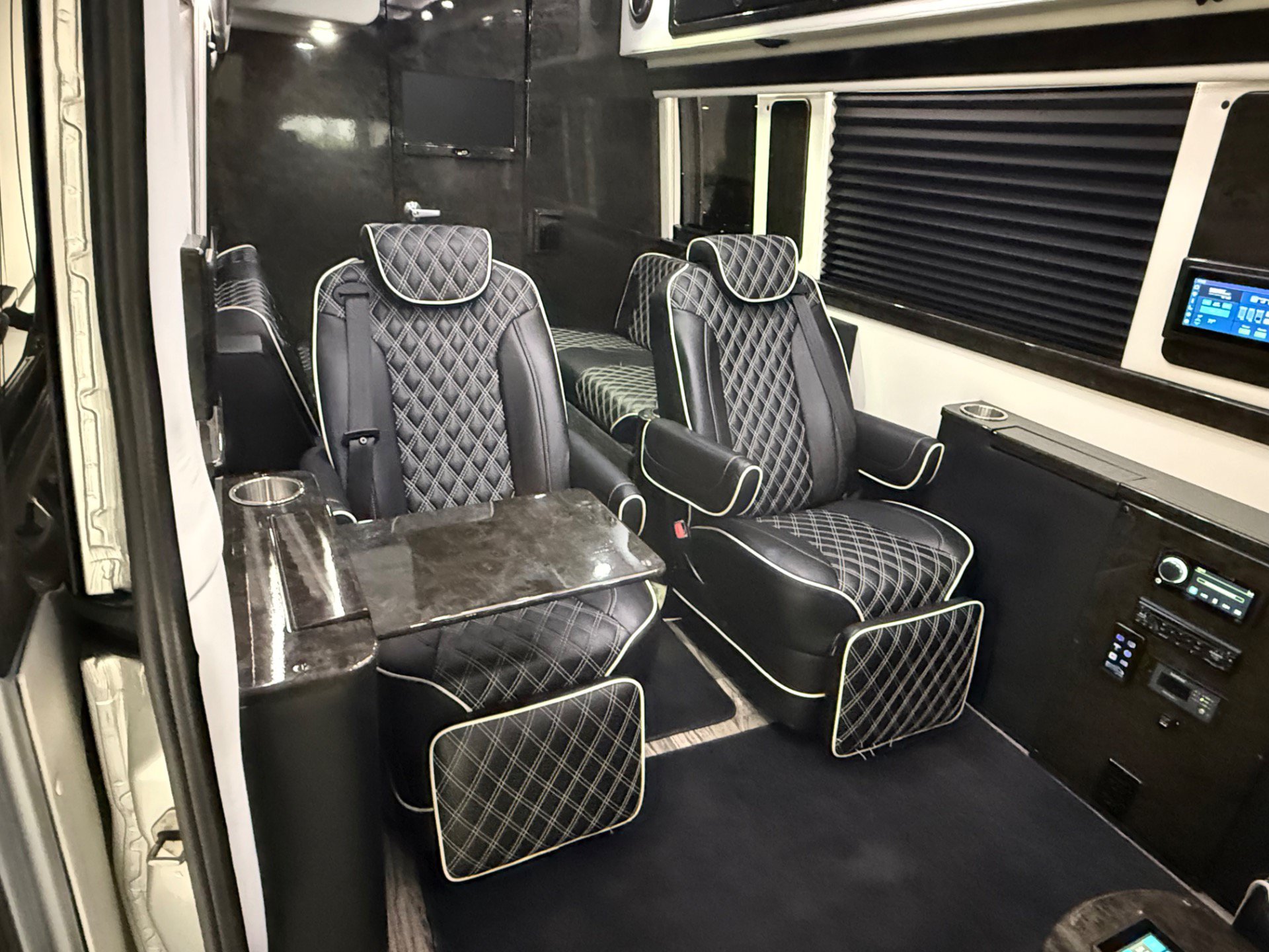 Used 2019 Mercedes-Benz Sprinter 4x4 170 image 54