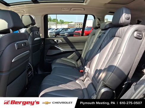 Used 2026 BMW X7 xDrive40i AWD/4WD image 14