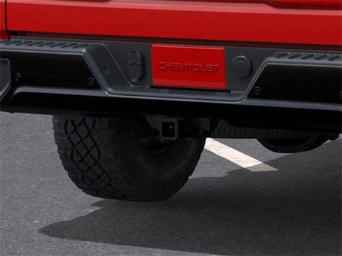 New 2025 Chevrolet Silverado 1500 ZR2 image 15
