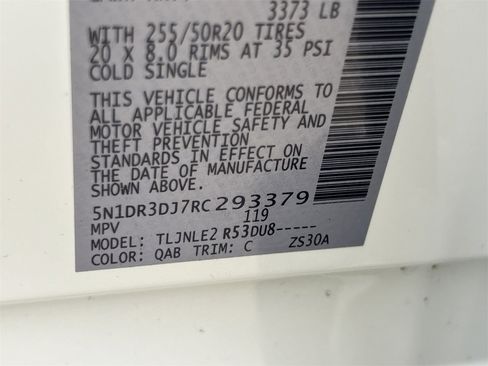 Certified 2024 Nissan Pathfinder Platinum w/ Cargo Package image 30