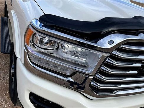 Used 2023 RAM 2500 Limited image 30