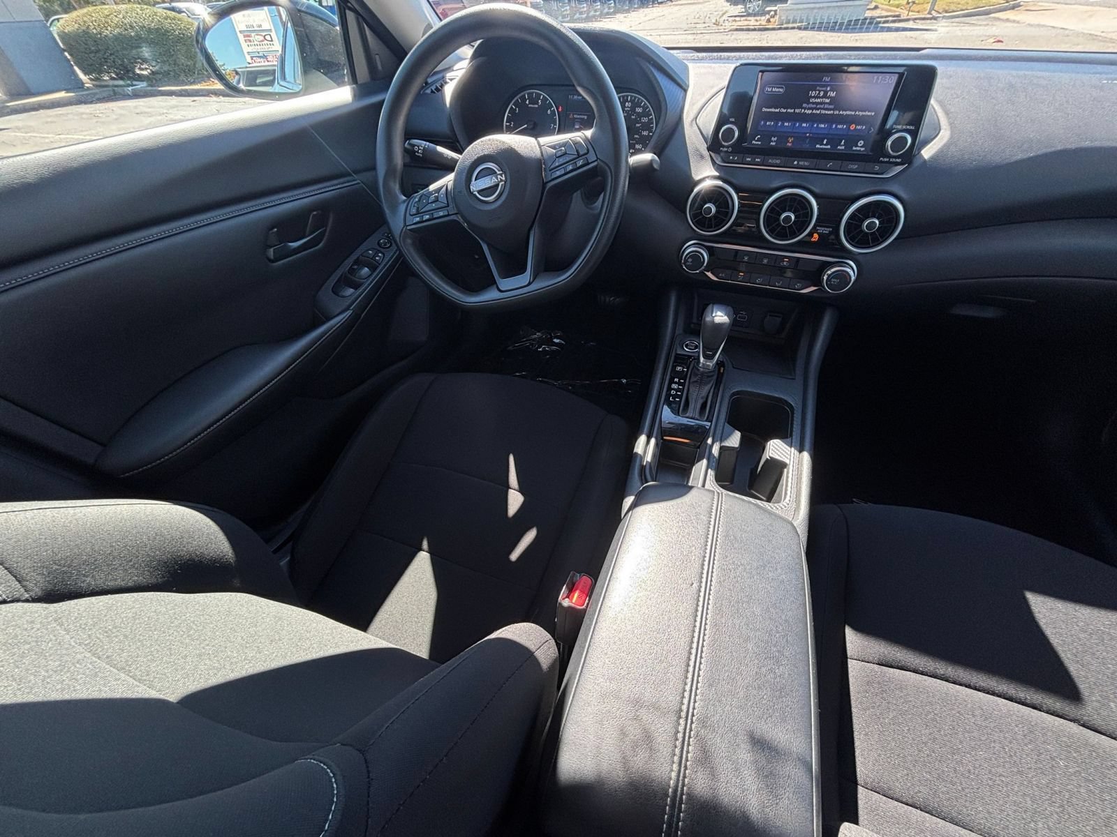 Used 2025 Nissan Sentra S FWD image 31